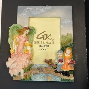 Prestige Cherie & Kalvin Collection Angel Children Bridge 3D Resin Photo Frame